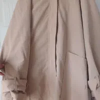 مانتو ها قیمت دویست و پنجاه کاپشن و بارانی چهارصد|لباس|خوی, |دیوار