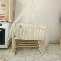 گهواره(تخت کنار مادر)