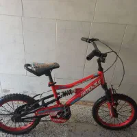 دوچرخه ۱۶ کبودرآهنگ