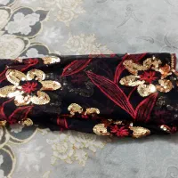 لباس و شال|لباس|شازند, |دیوار