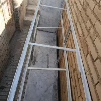 ویترین دو متری دو طبقه