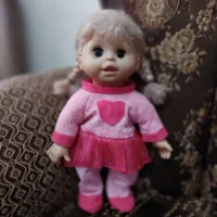 عروسک دستدوم تمیز و سالم