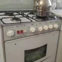 گاز فروشی در حد