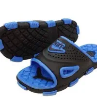 کفش‌صندل‌قیمت‌فاکتور‌.به‌دلیل‌جم‌کردن