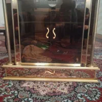 یک عدد میز تلویزیون