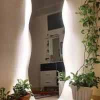 آینه دفرمه|آینه|اصفهان, دستگرده|دیوار