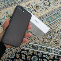 اپل 7 پلاس درحد نو سالم