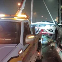 یدکش اسکیت دار دکل دار