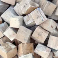 خرید و فروش چوب و ضایعات چوب