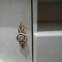 میز تلویزیون درحدنو ۳ تومن