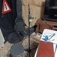 لوازم استودیو|آلات موسیقی|اندیشه, اندیشه فاز ۳|دیوار