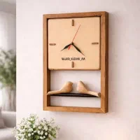 ساعت دیواری گنجشک صفحه مربع سایز ۳۰×۵۰