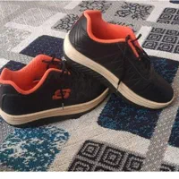 کفش مخصوص پیاده روی نونو