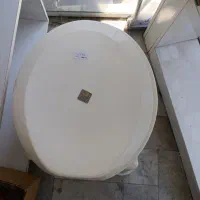 توالت فرنگی ثابت برند شاخص روپوش پرستاری