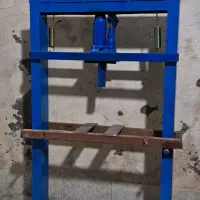 دستگاه پرس