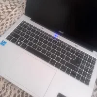 LCD باید تعویض بشه