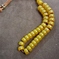 تسبیح یاغبال|کلکسیون اشیاء عتیقه|خوی, |دیوار