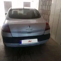 مگان 1600 رخ 2000