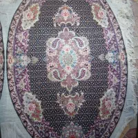 فرش بیضی