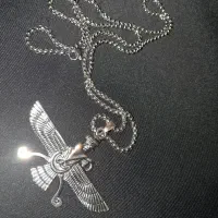 گردنبند و زنجیر هخامنشی