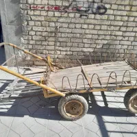 گاری چهار چرخ