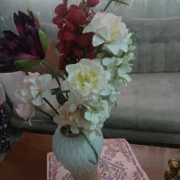 گل و گلدان مصنوعی