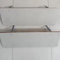 شلف دیواری با پایه فلزی