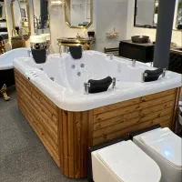 جکوزی ۴ نفره
