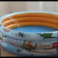 حراج تعدادی وسایل اورجینال و کاربردی کودک و نوجوان|حراج|تهران, نارمک|دیوار