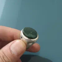 انگشتر یشم وزن ۲۱گرم قدمت بیش از ۲۰۰ سال