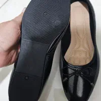 کفش عروسکی