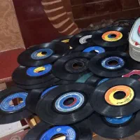 فروش گرامافون با صفحه|کلکسیون اشیاء عتیقه|قزوین, |دیوار