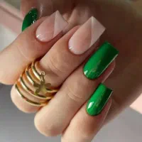 کاشت ناخن|خدمات آرایشگری و زیبایی|محمدشهر, محمدشهر|دیوار