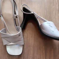 یکی سایز ۳۹ یکی سایز ۴۰|کیف، کفش، کمربند|کرمان, |دیوار