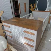 کمدوویترین بچه .سیسمونی بچه