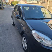 ساندرو اتومات|خودرو سواری و وانت|گرگان, |دیوار