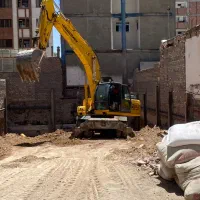 انجام عملیات خاکبرداری و تخریب با چکش مکانیکی