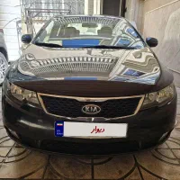 سراتو 1397 مشکی ، خانگی