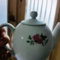 تعدادی‌وسایل‌آشپزخانه|ظروف سرو و پذیرایی|کاشان, سرپله جدید|دیوار