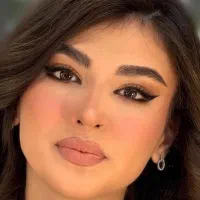 انجام میکاپ محفلی با بهترین متریال روز