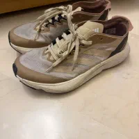 کتونی اورجینال adidas adizero boston 42