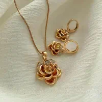 ساعت زنانه و مردانه