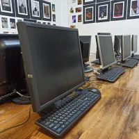 ۸ دستگاه کامپیوتر کامل به صورت کلی