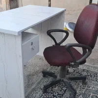 میز وصندلی