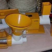 وسیله قدیمی چند کاره|آبمیوه‌گیر و آب‌مرکبات‌گیر|مشهد, دانشجو|دیوار