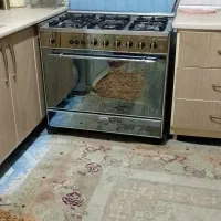 اجاق گاز و یخچال