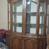 ویترین دو تیکه