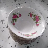 تعدادی ظروف مناسب،باغ|ظروف سرو و پذیرایی|ساوه, |دیوار