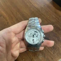 سیکوکنتیک|ساعت|قلعه نو, |دیوار