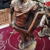 مجسمه|مجسمه، تندیس، ماکت|یزد, |دیوار